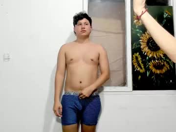 couple Online Sex Cam Girls with little_rapunsel_