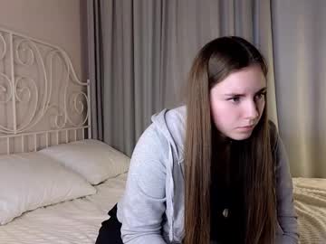 girl Online Sex Cam Girls with on_the_soft_pillow