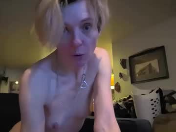 couple Online Sex Cam Girls with mightydeer_petitenymph